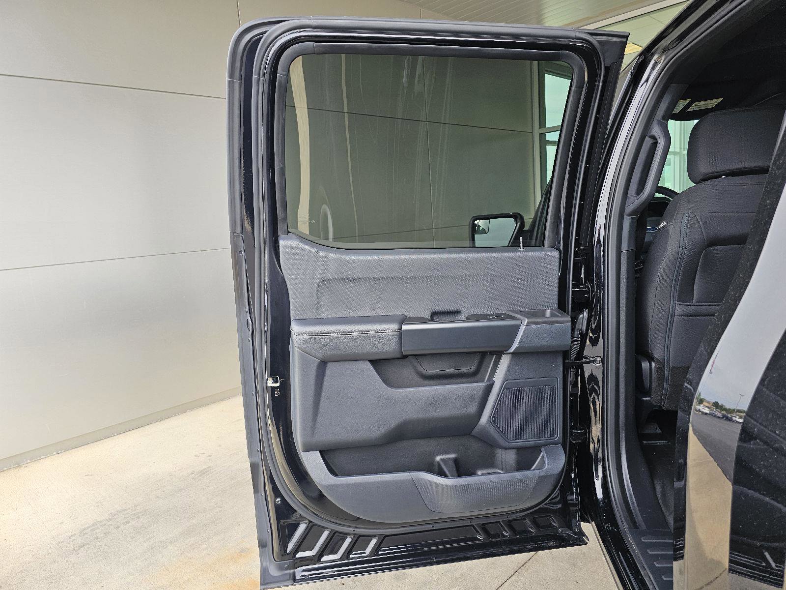 Used 2023 Ford F150 XL w/ STX Appearance Package AWD/4WD image 16
