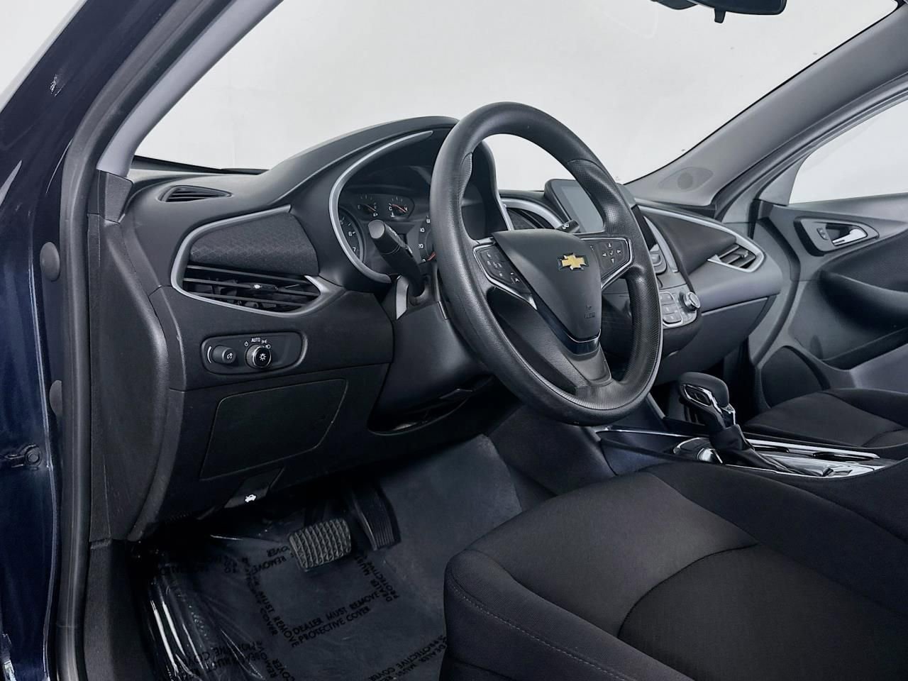 Used 2023 Chevrolet Malibu LT image 33