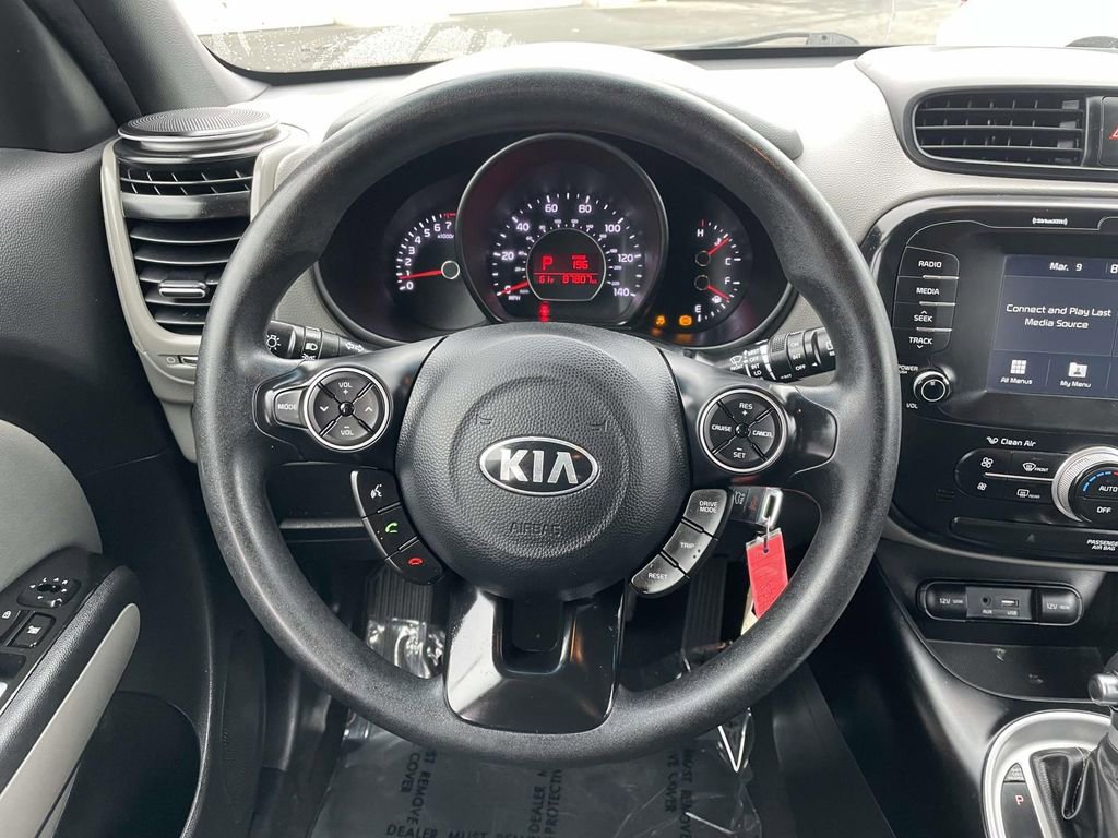 Used 2018 Kia Soul + image 23