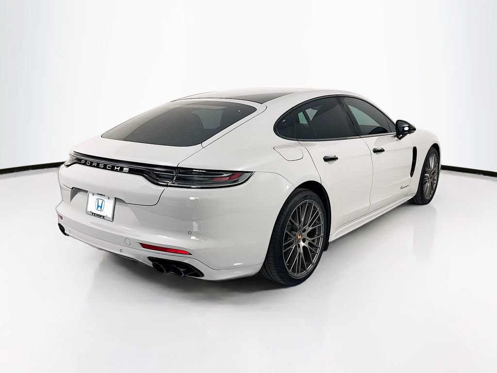 Used 2021 Porsche Panamera RWD image 5