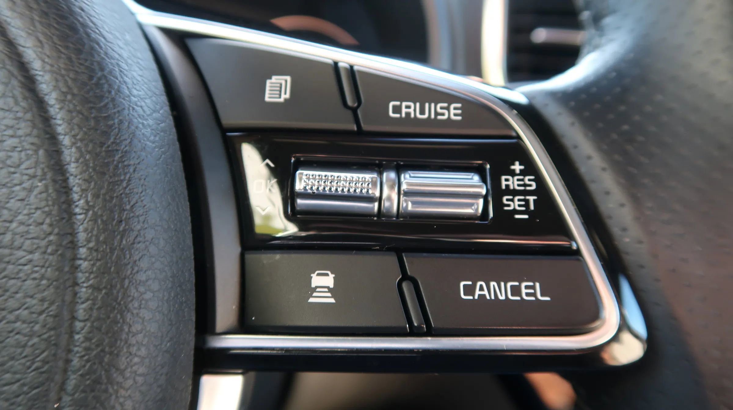 Used 2022 Kia Sportage Nightfall Edition w/ Nightfall Fwd Premium Package image 40