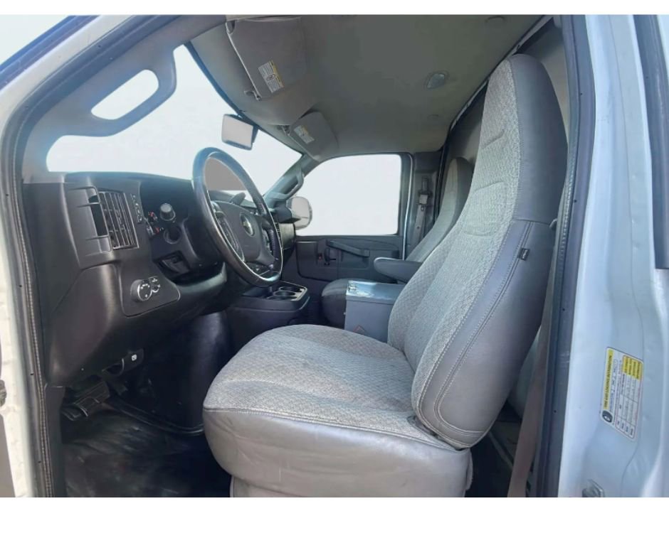 Used 2020 Chevrolet Express 3500 w/ Power Convenience Package image 11