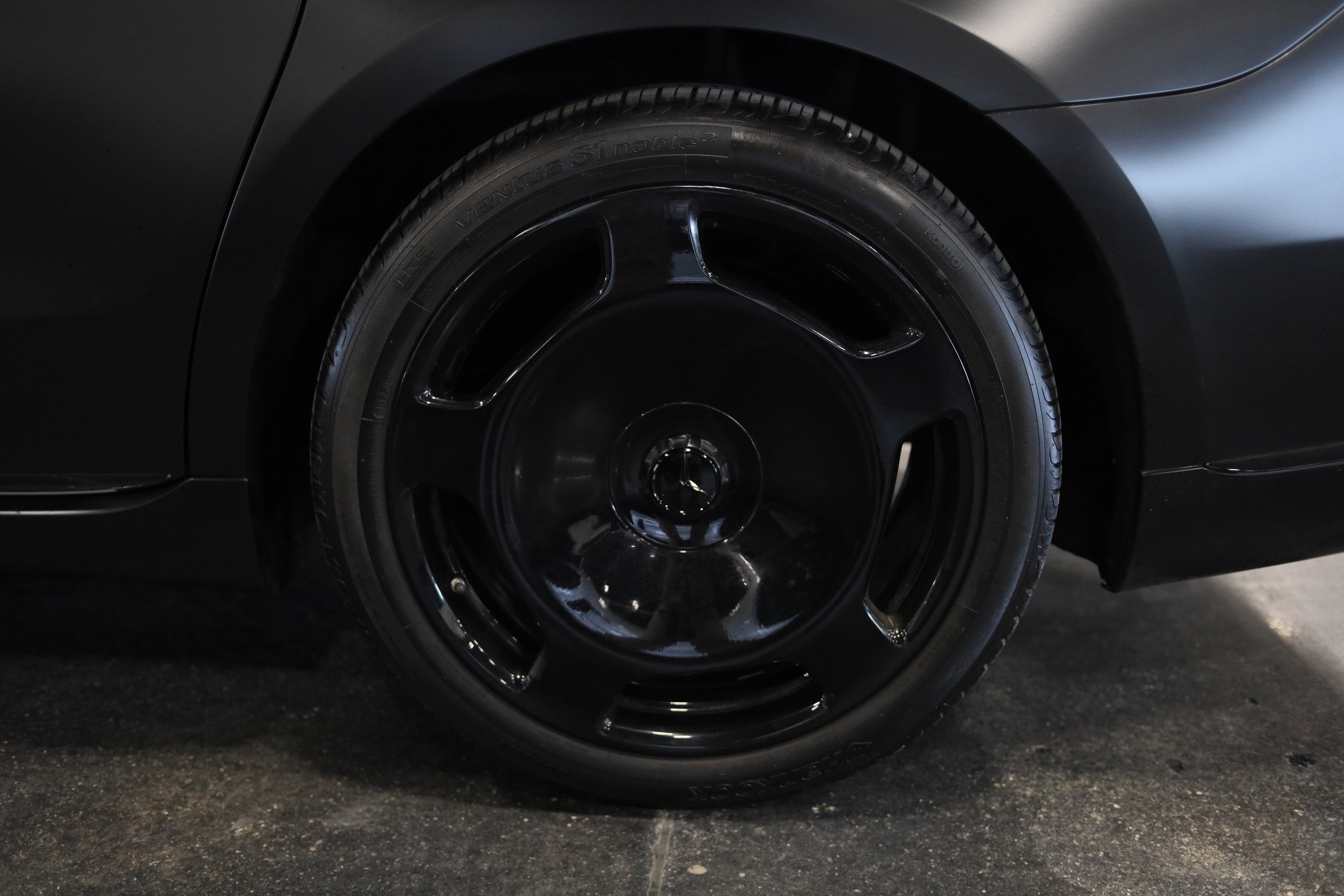 Used 2023 Mercedes-Benz Maybach S 680 4MATIC w/ Manufaktur Leather Package image 12