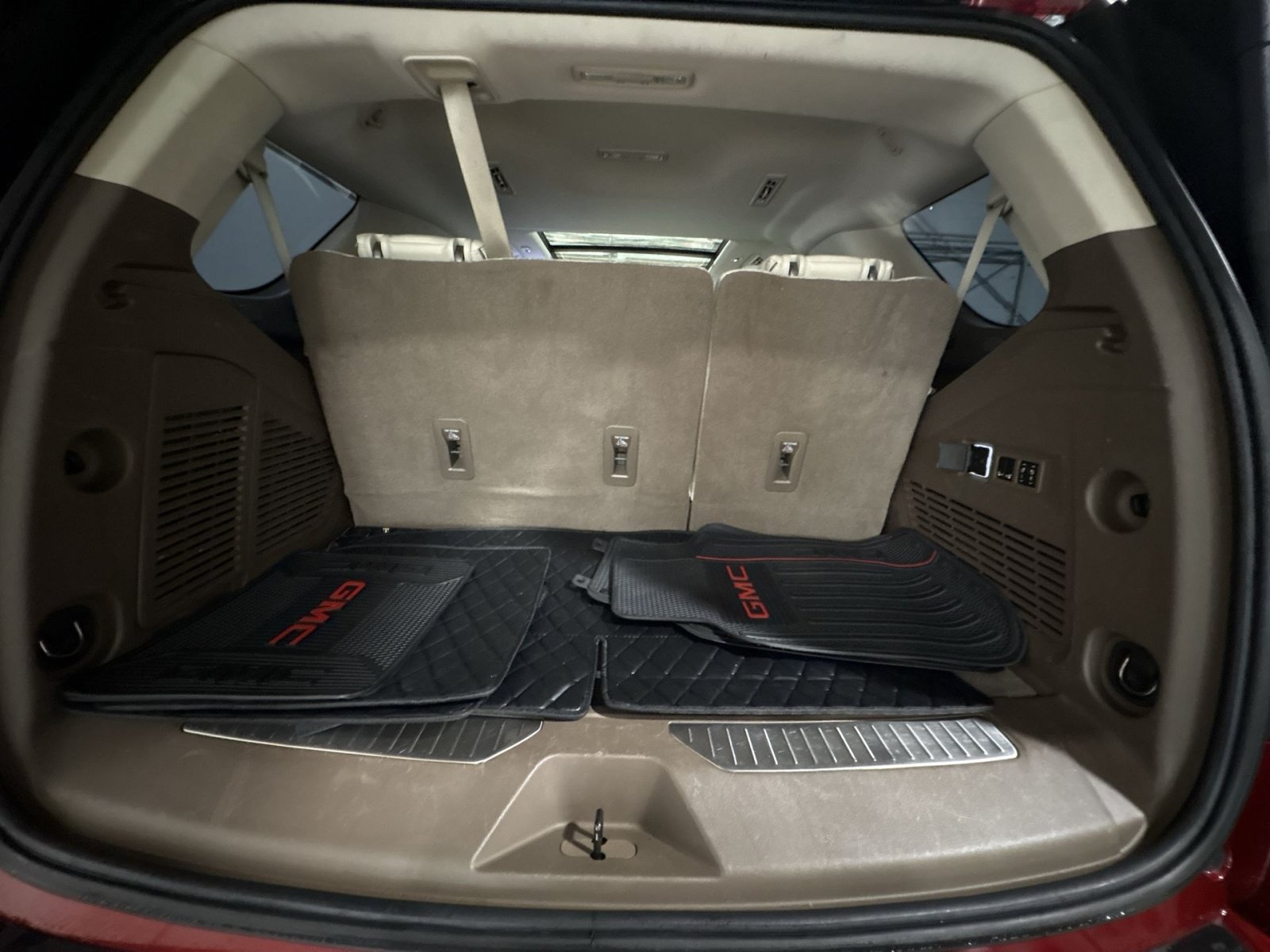 Used 2021 GMC Yukon Denali AWD/4WD image 28
