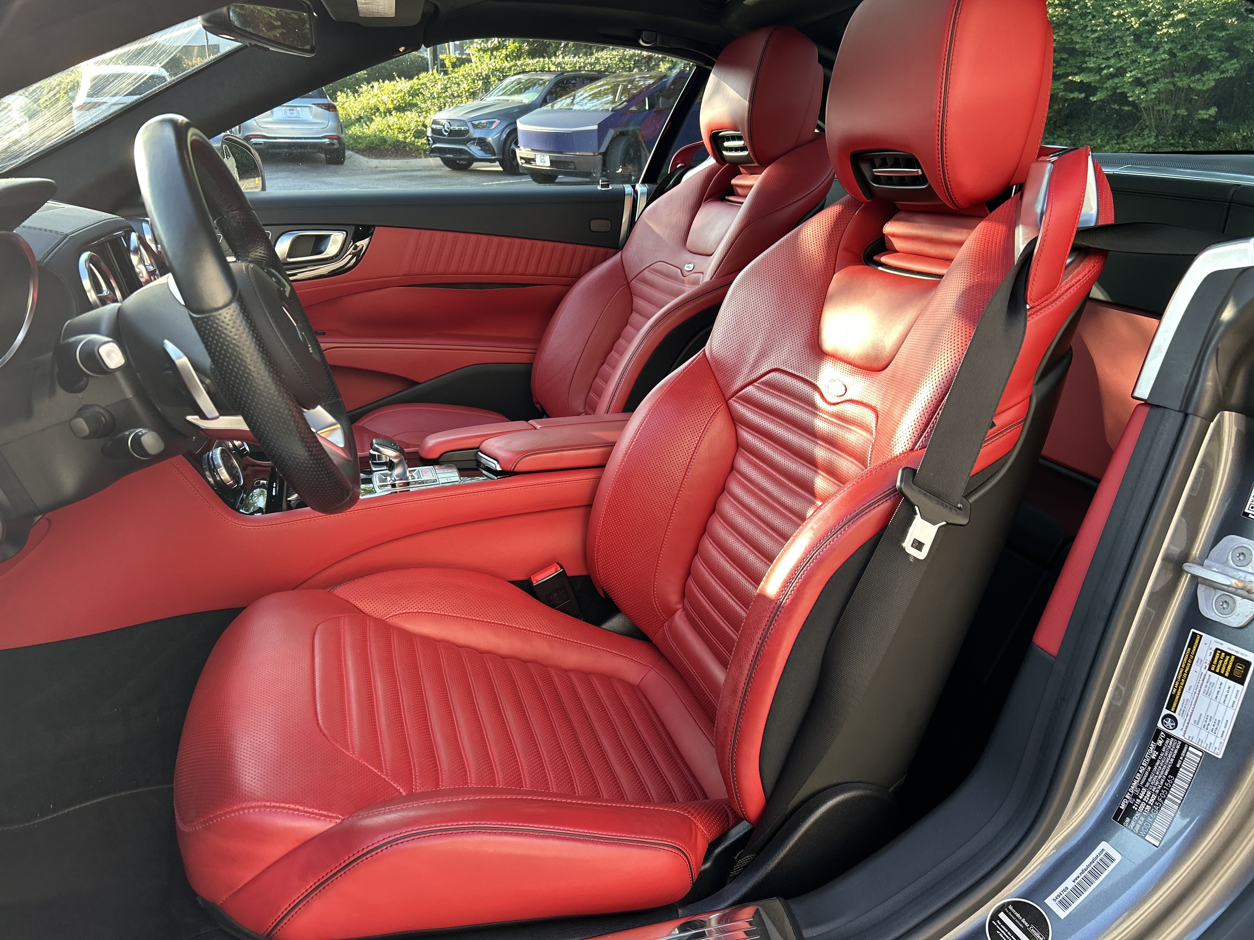 Used 2018 Mercedes-Benz SL 450 image 31