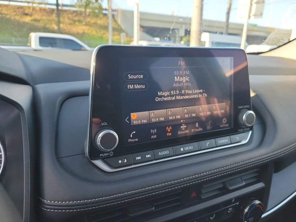 Certified 2025 Nissan Rogue S image 20