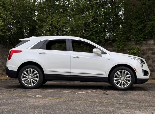 Used 2019 Cadillac XT5 Luxury FWD image 3