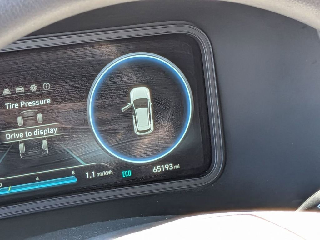 Certified 2023 Hyundai Kona SE image 21