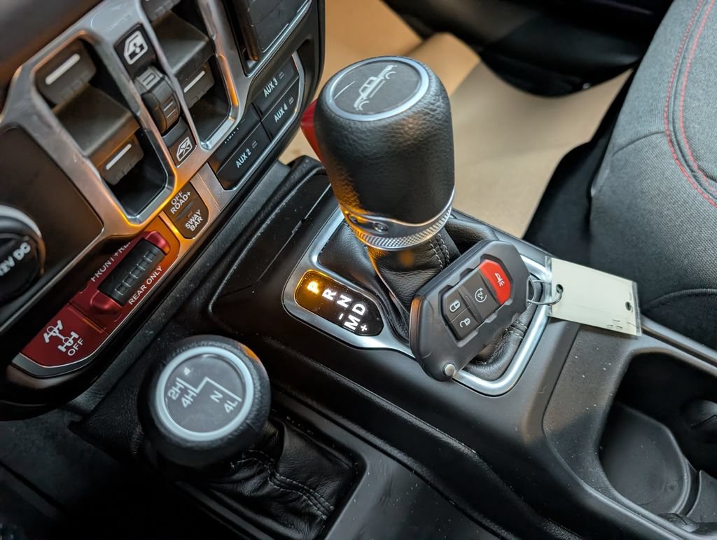 New 2026 Jeep Gladiator Sport AWD/4WD image 31