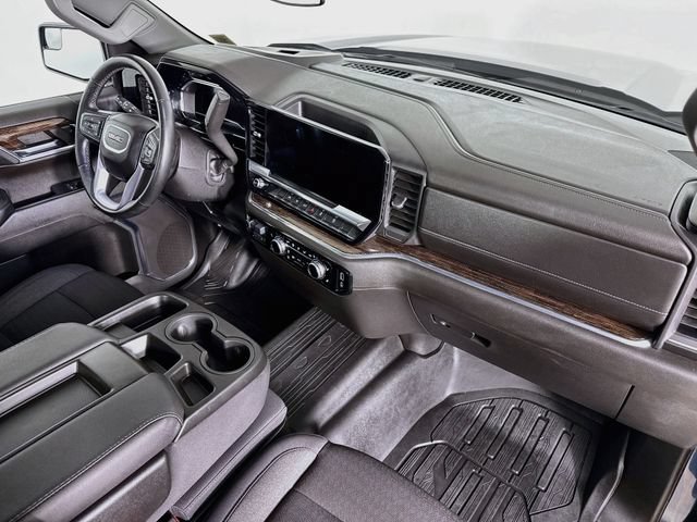 Used 2024 GMC Sierra 1500 Elevation w/ LPO, Elevation Black Package AWD/4WD image 29