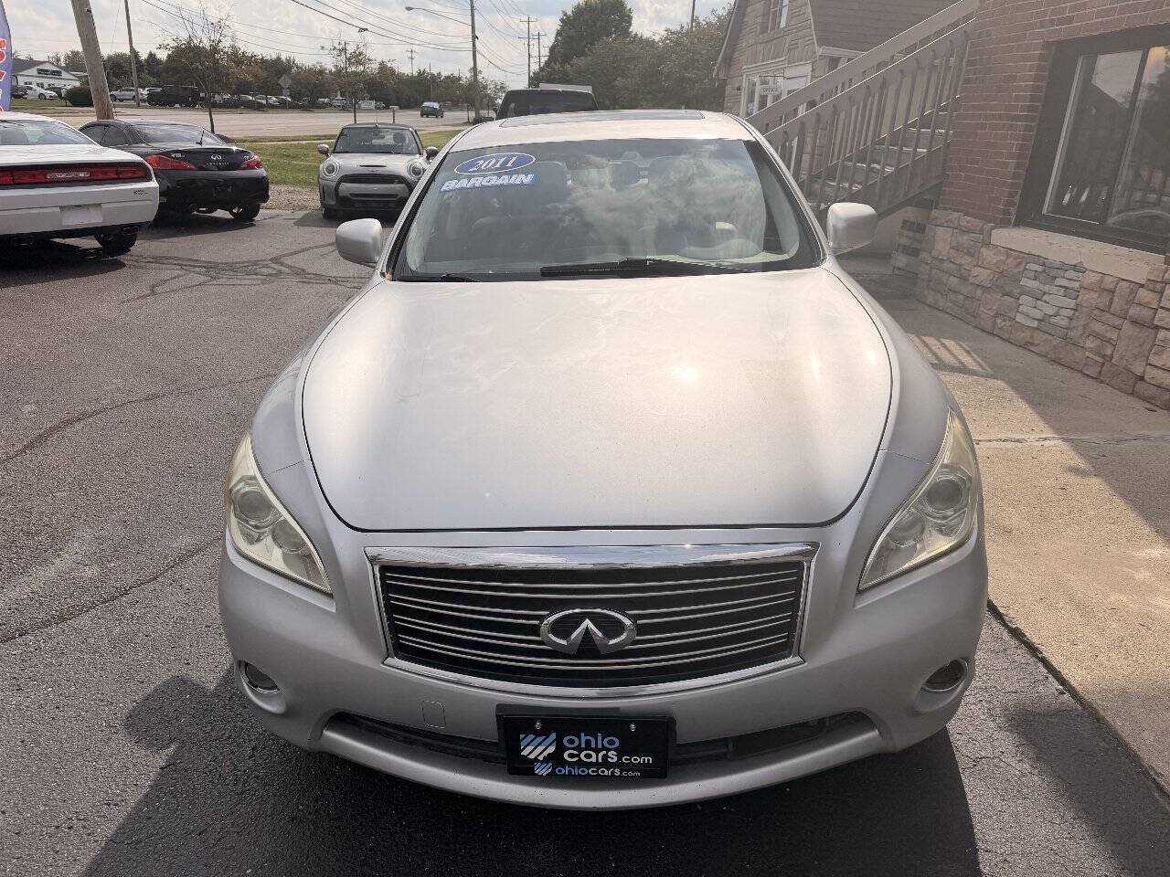 Used 2011 INFINITI M37 x w/ Premium Pkg AWD/4WD image 3