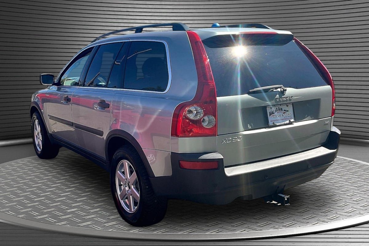 Used 2005 Volvo XC90 2.5T AWD/4WD image 4