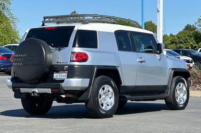 Used 2007 Toyota FJ Cruiser 2WD image 4