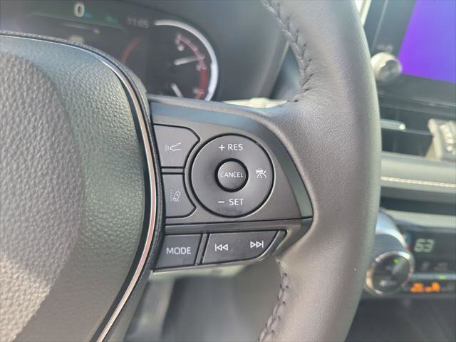 Certified 2025 Toyota RAV4 XLE Premium image 32