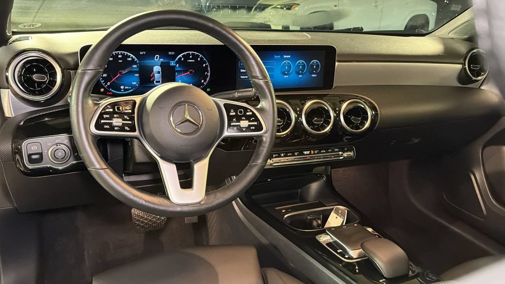 Used 2020 Mercedes-Benz A 220 4MATIC image 14