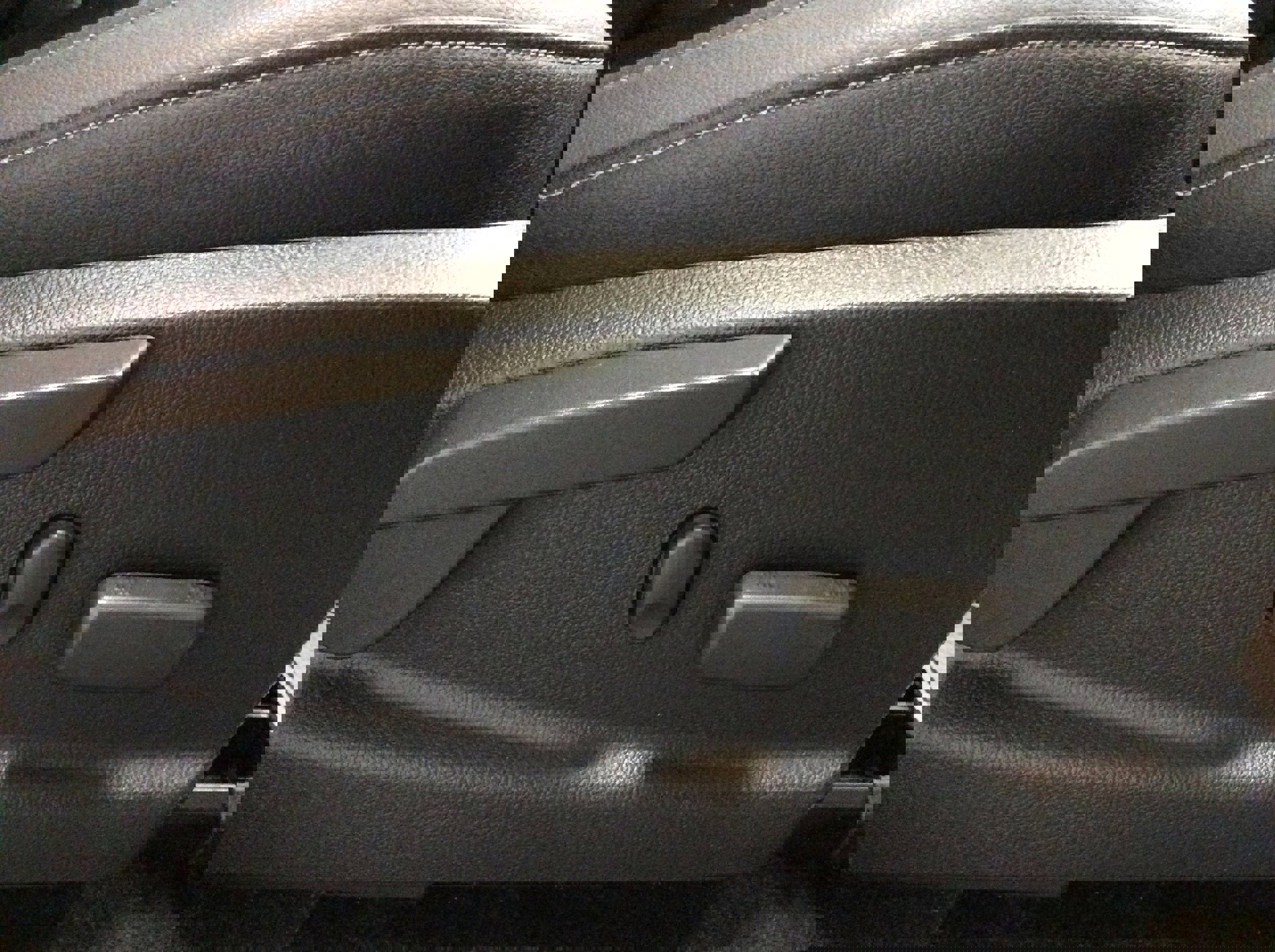 Used 2018 Chevrolet Colorado Z71 w/ Centennial Edition image 29