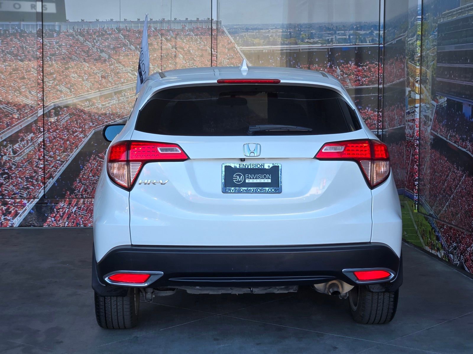 Used 2017 Honda HR-V EX image 7