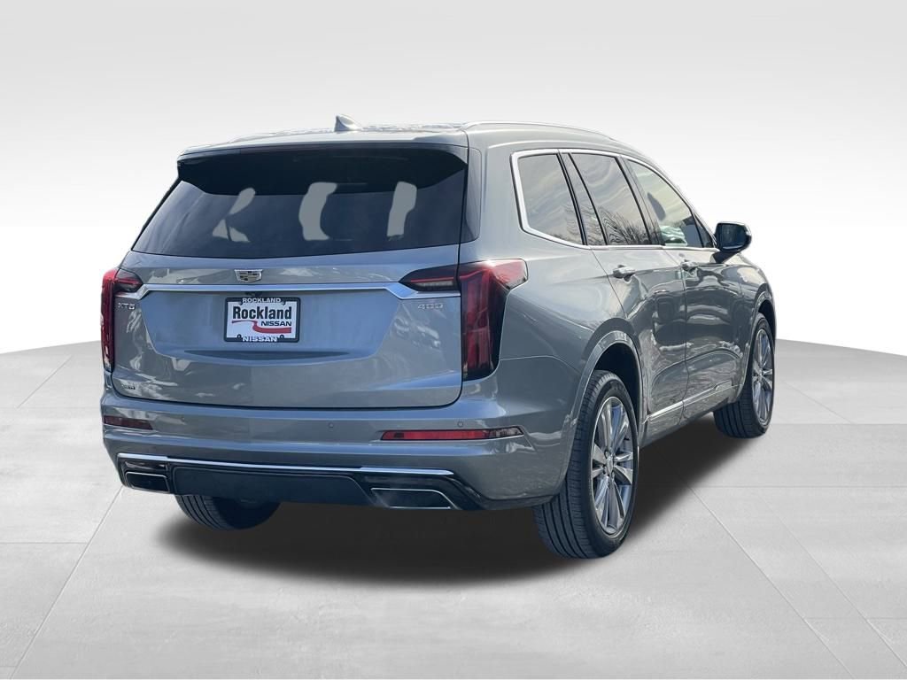 Used 2023 Cadillac XT6 Premium Luxury AWD/4WD image 4