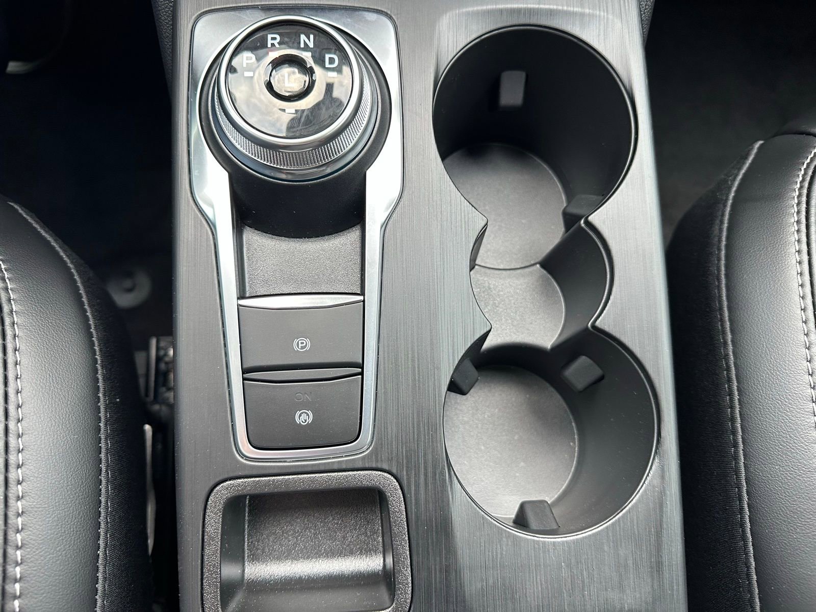 New 2025 Ford Escape SE image 20