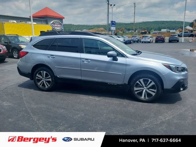 Used 2018 Subaru Outback 2.5i Limited AWD/4WD image 5