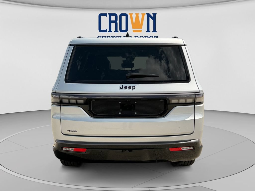 New 2026 Jeep Grand Wagoneer L Limited w/ Premium Group II AWD/4WD image 4