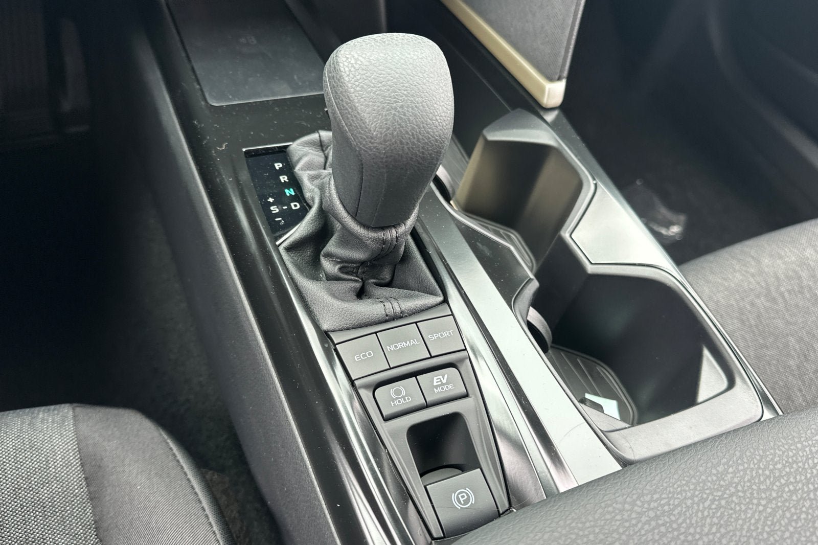 New 2026 Toyota Camry LE FWD image 22