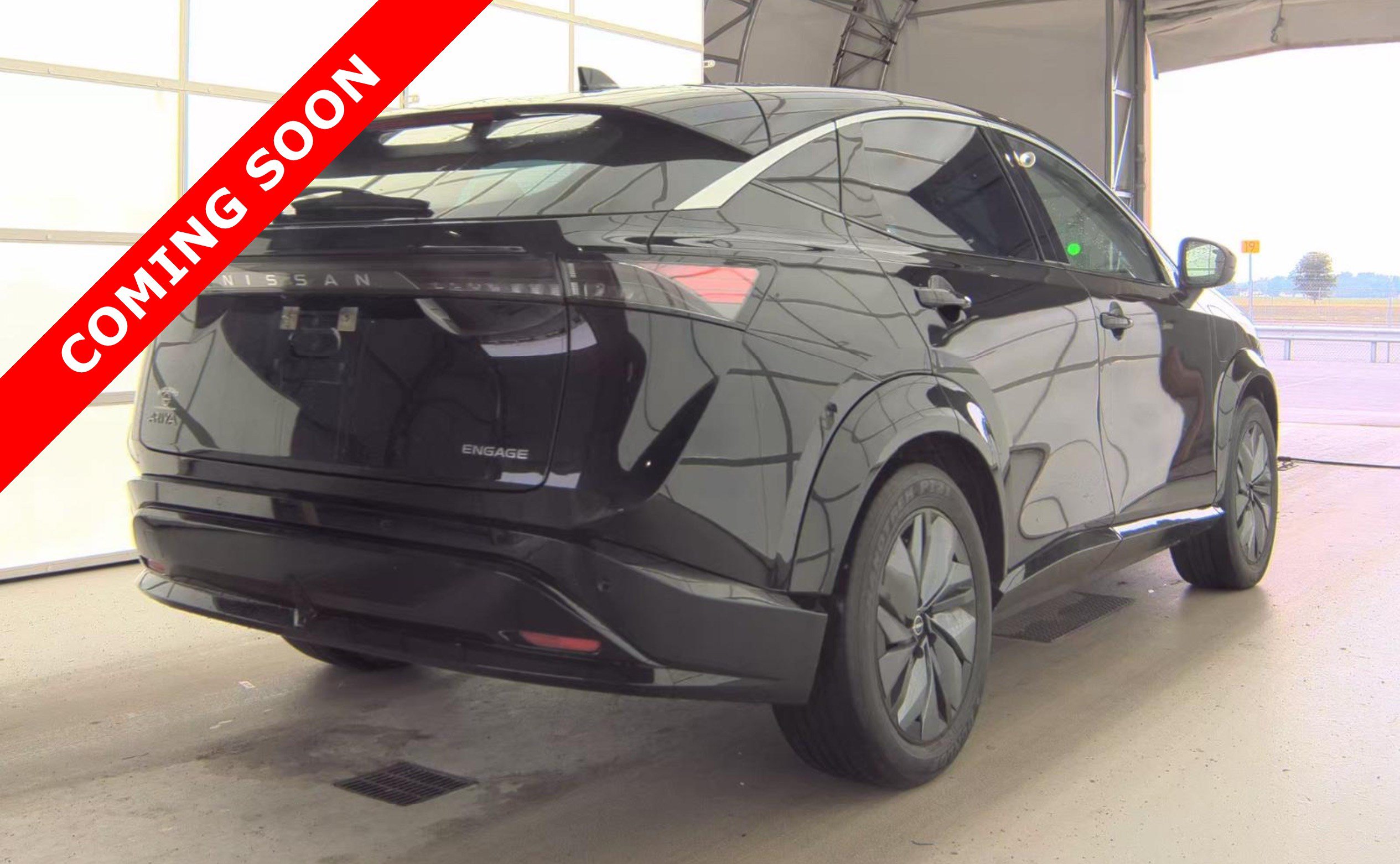 Used 2023 Nissan Ariya FWD image 5