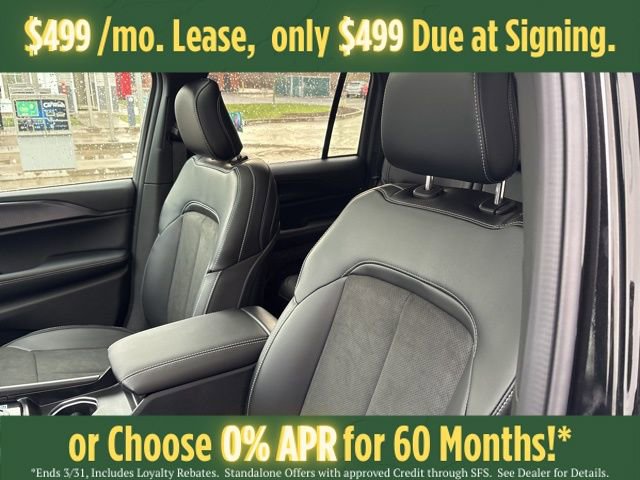 New 2025 Jeep Grand Cherokee Altitude image 17