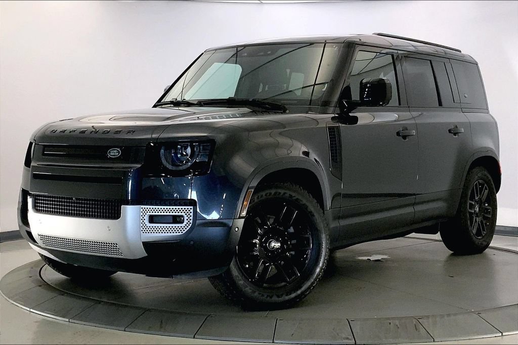 Used 2024 Land Rover Defender 110 S AWD/4WD image 11