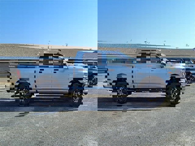 New 2026 RAM 2500 Tradesman image 2