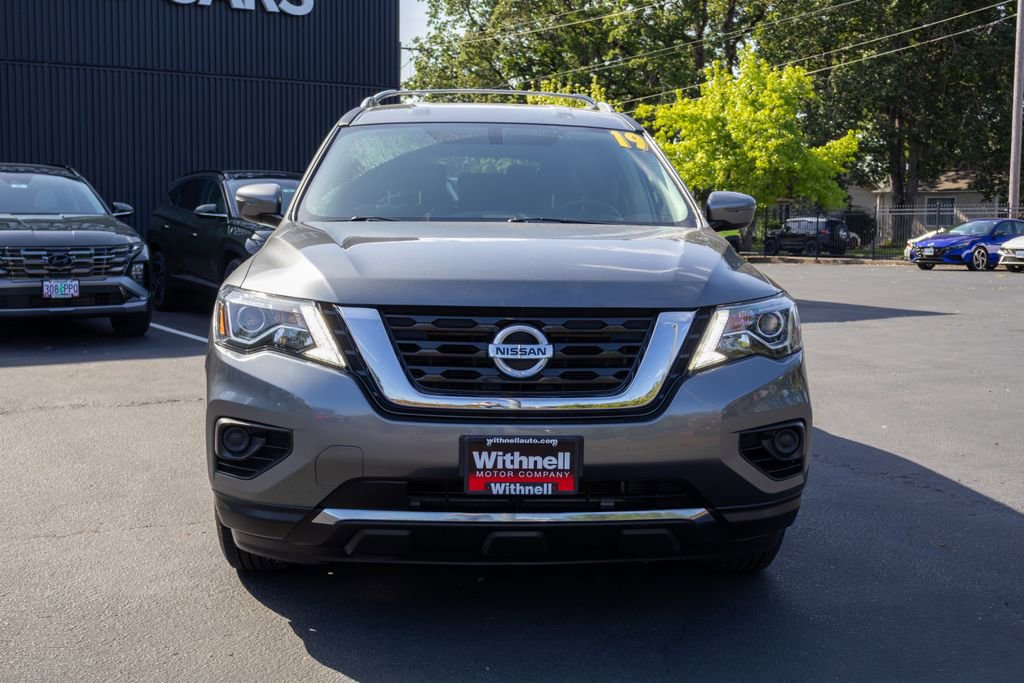 Used 2019 Nissan Pathfinder S AWD/4WD image 4