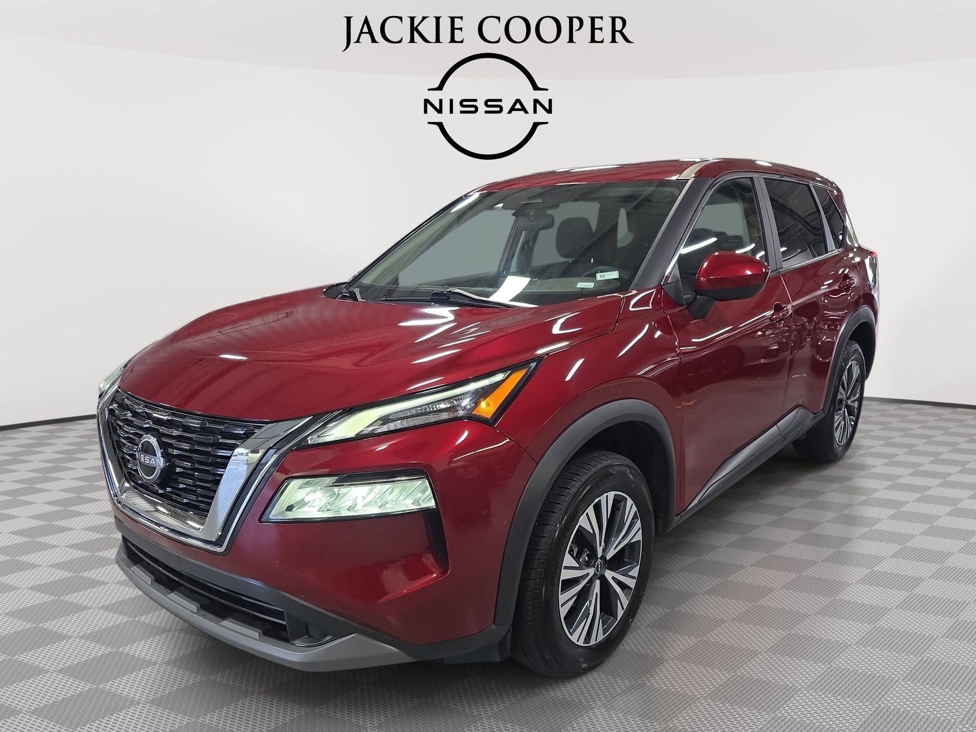 Used 2023 Nissan Rogue SV FWD image 1