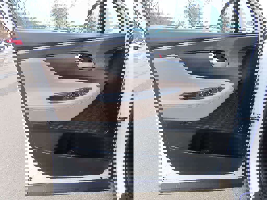 Used 2022 Hyundai Santa Fe SE image 17