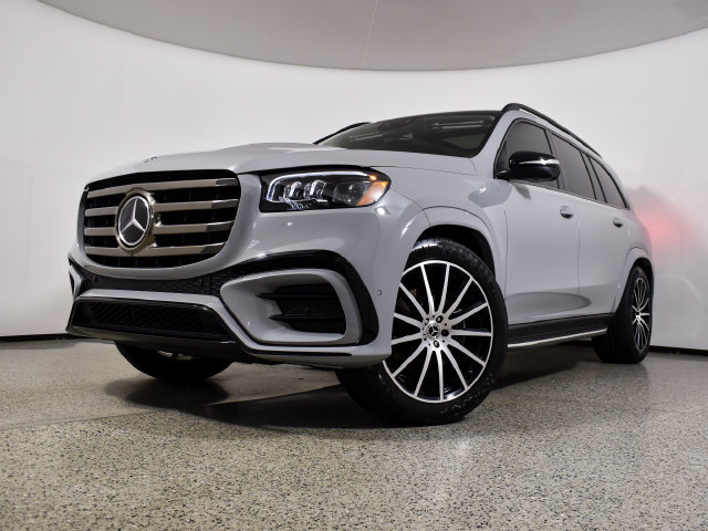 Certified 2025 Mercedes-Benz GLS 580 4MATIC image 2
