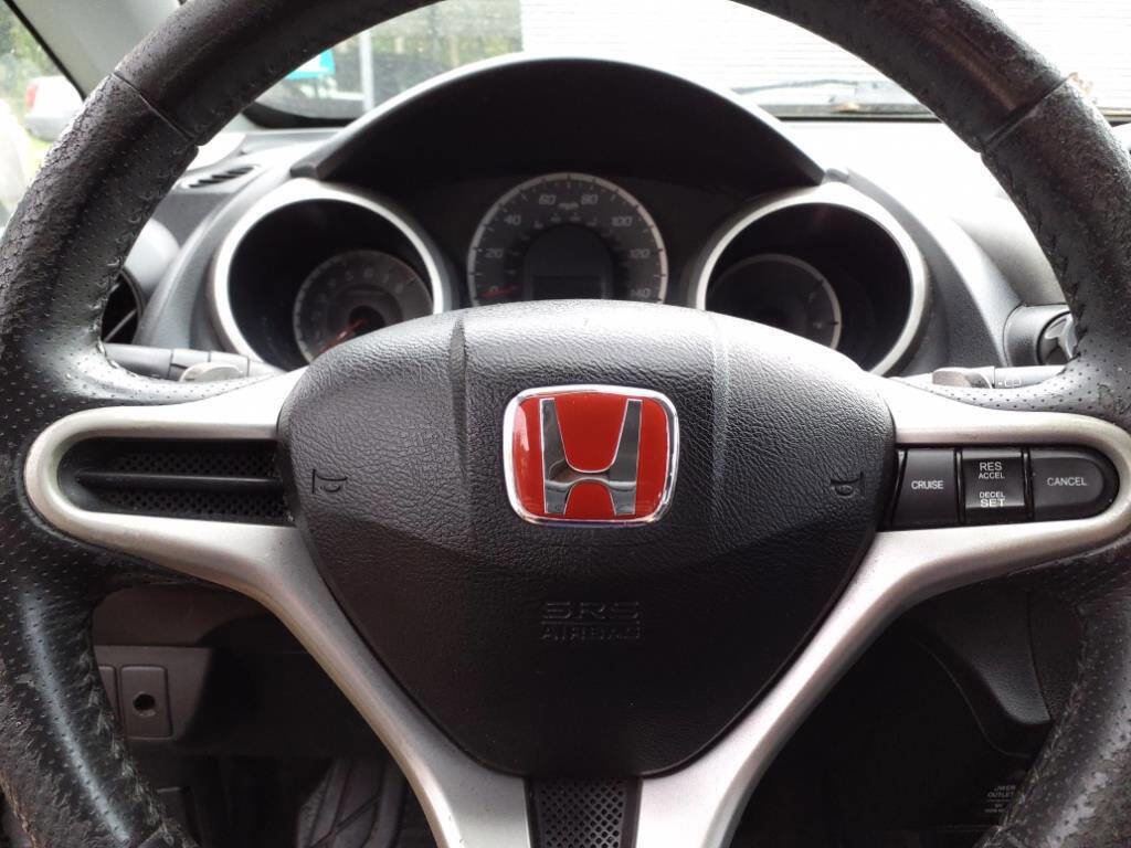 Used 2010 Honda Fit Sport image 15