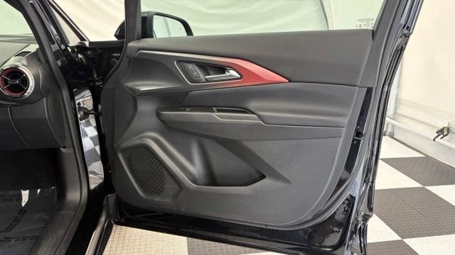 Used 2024 Chevrolet Equinox EV RS FWD image 22