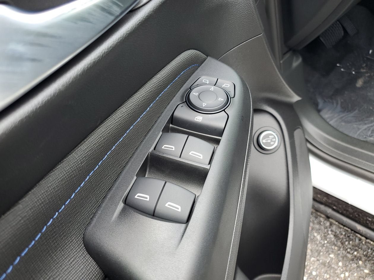 New 2026 Buick Envista Sport Touring w/ Convenience II Package FWD image 17