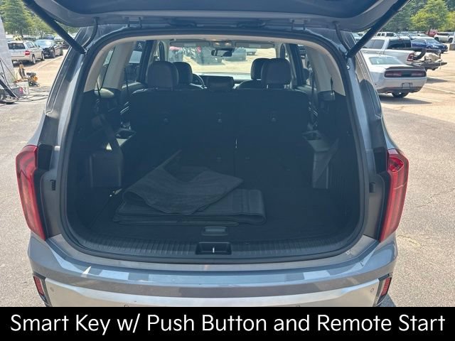 Certified 2024 Kia Telluride LX FWD image 11