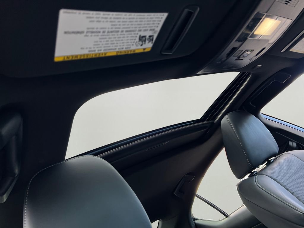 Certified 2023 Lexus IS 350 F Sport image 6