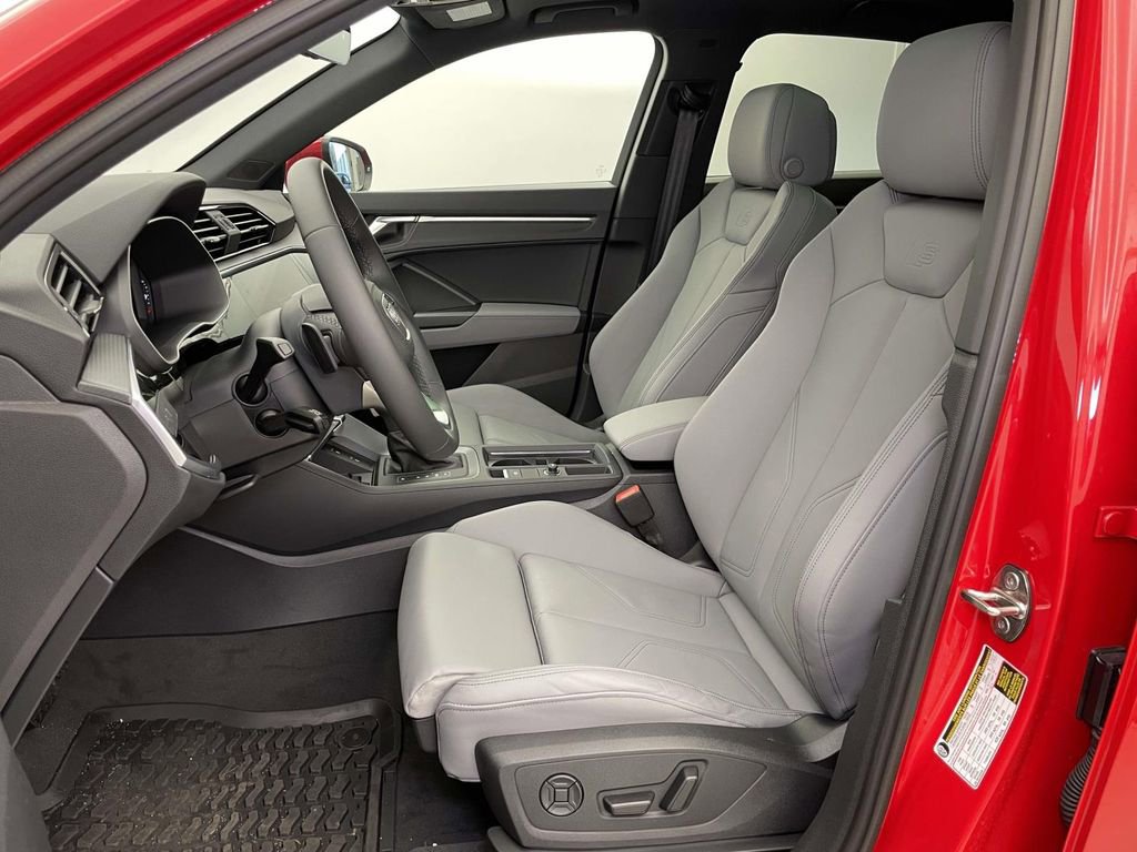 New 2025 Audi Q3 2.0T Premium image 5