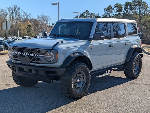 Used 2024 Ford Bronco Badlands image 1