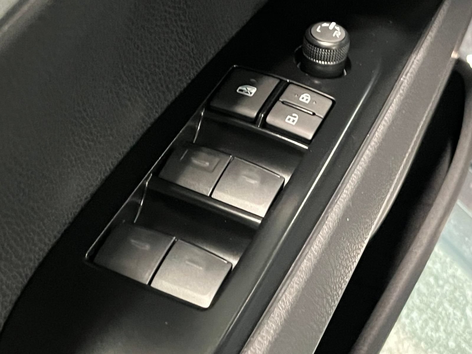 New 2026 Toyota Camry LE FWD image 32