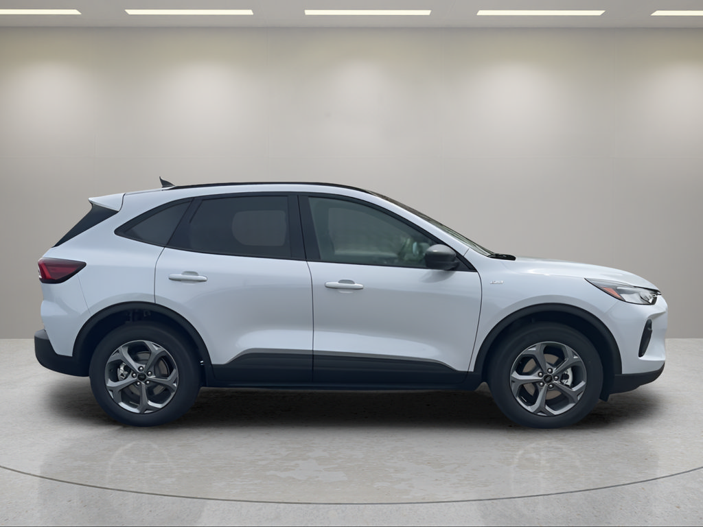 New 2025 Ford Escape ST-Line w/ Tech Pack #1 AWD/4WD image 8