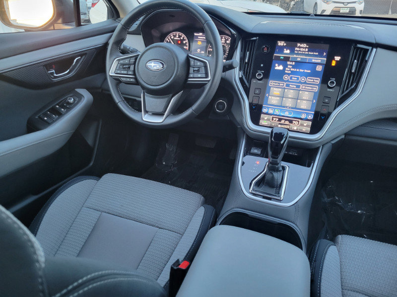 Used 2025 Subaru Outback Premium w/ Popular Package #1A image 24