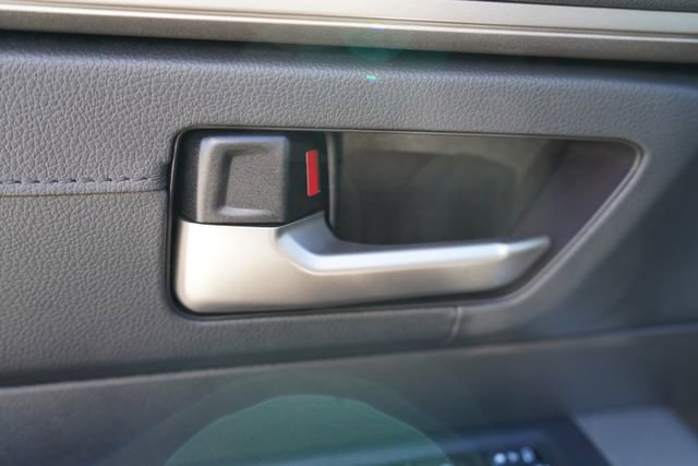 Used 2024 Toyota Tundra Limited image 12