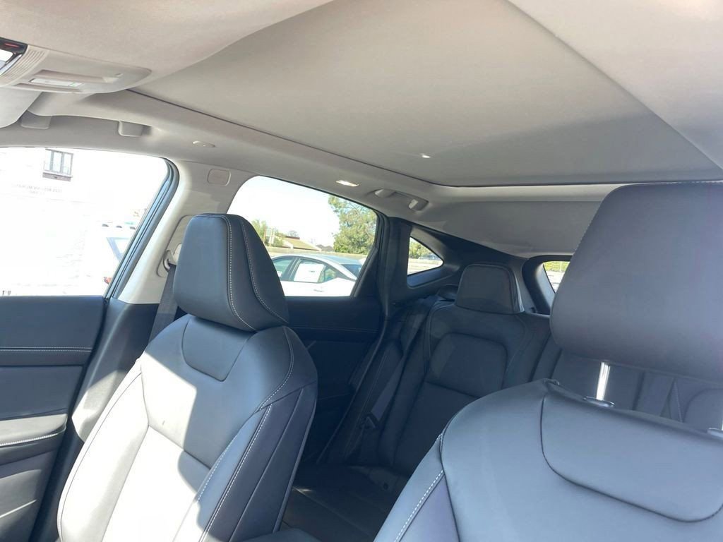 New 2025 Nissan Murano SL image 17