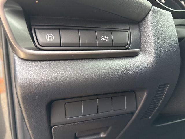 Used 2020 MAZDA CX-30 AWD w/ Select Package image 32