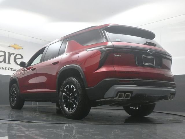 New 2026 Chevrolet Traverse Z71 w/ Enhanced Driving Package AWD/4WD image 5