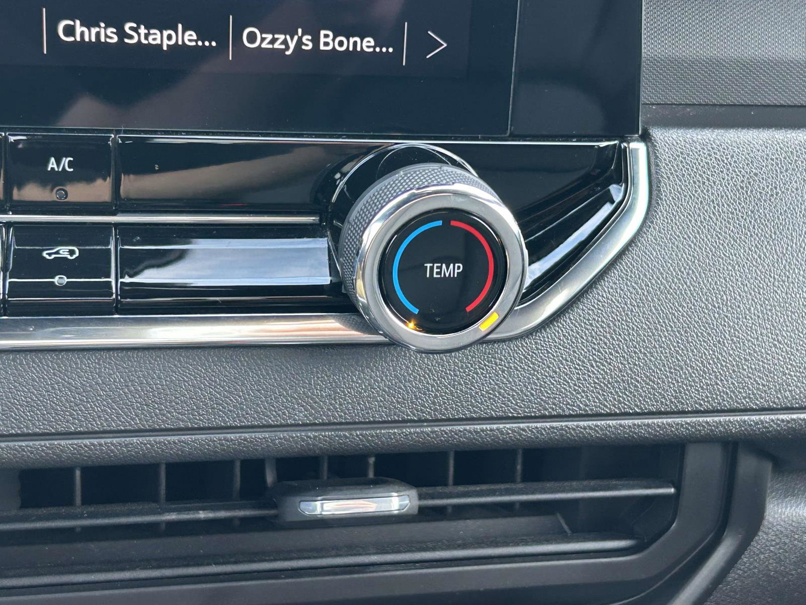 Used 2023 Chevrolet Colorado Trail Boss w/ Advanced Trailering Package image 24