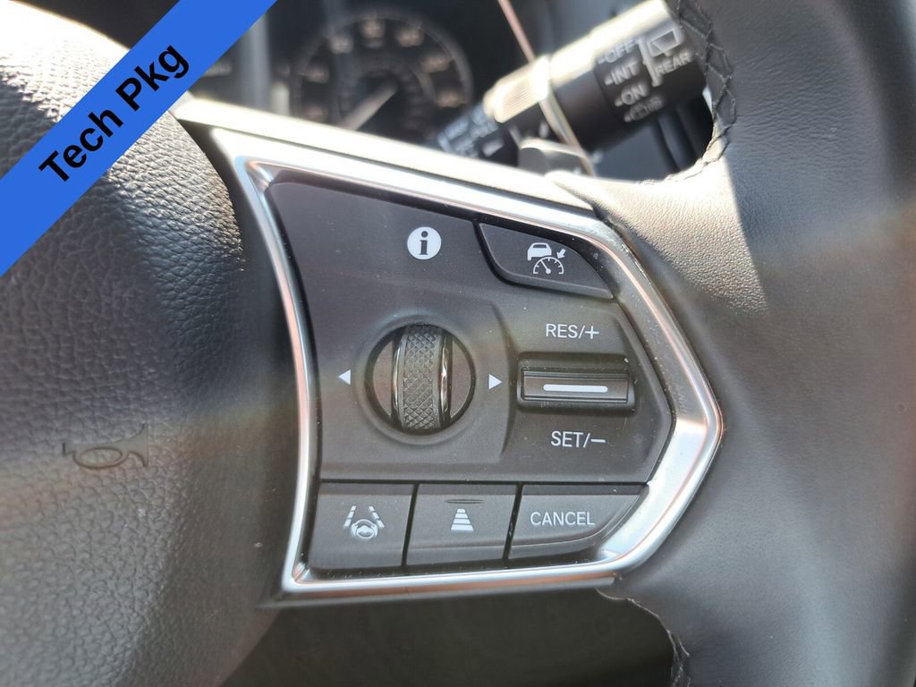 Used 2025 Acura RDX w/ Technology Package image 12